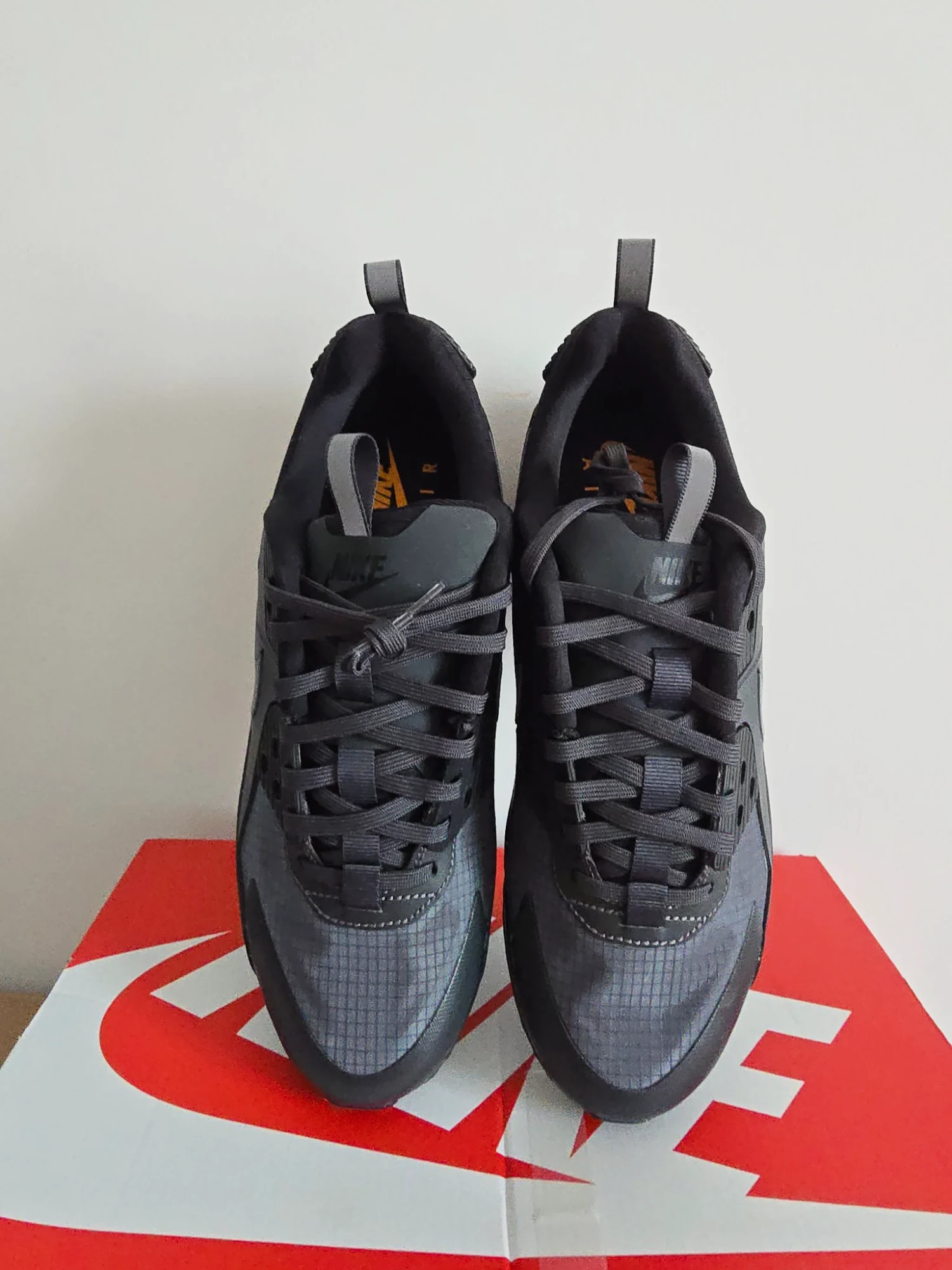 Baskets nike air max 90  Drift taille 42.5