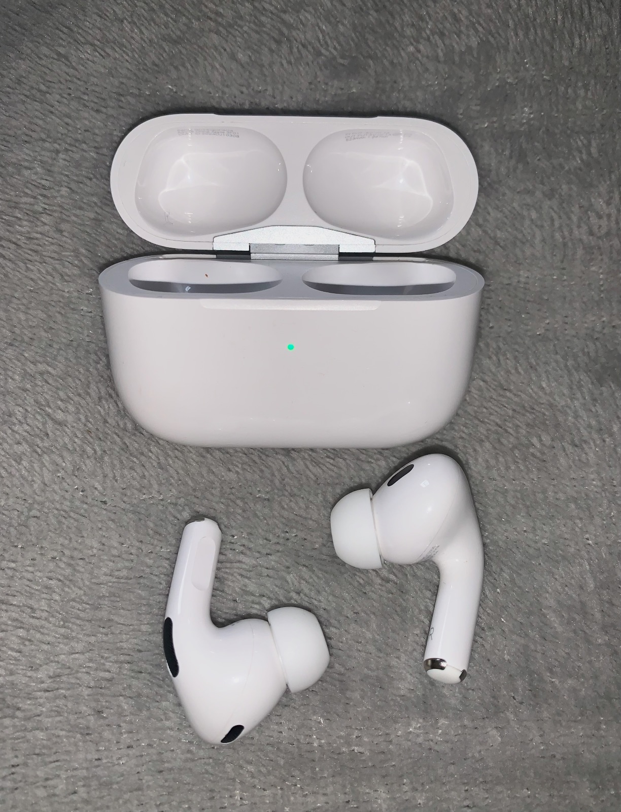 AirPods Pro 2 – Apple 2