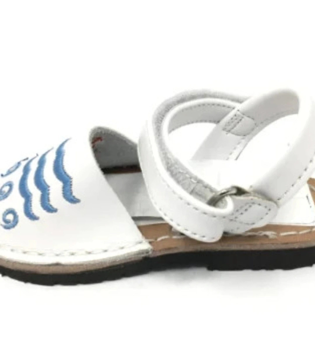 Menorquinas bebé blancas de piel bordado marinero Sandalias infantiles cómodas Talla 26 – Bubble Kids – taille 26 3
