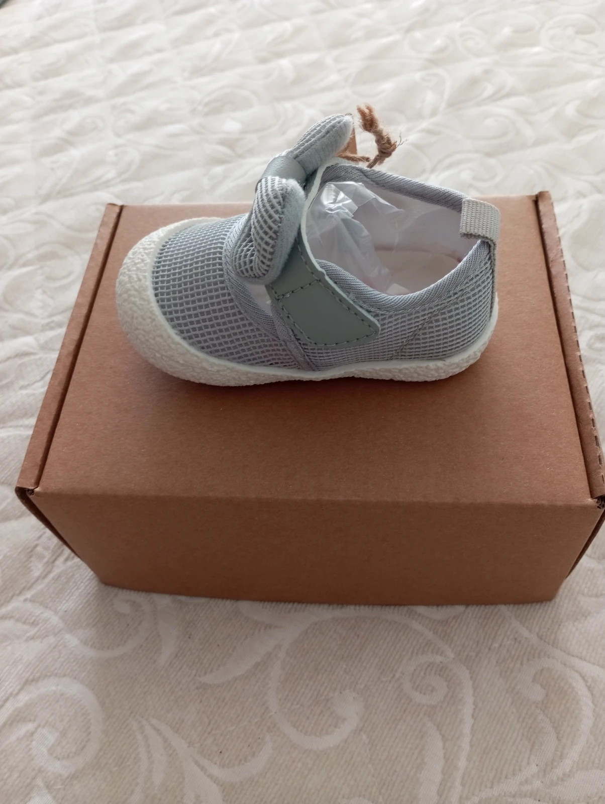 talla 19 bubble kids Zapatos Barefoot bebé gris con lazo Primeros pasos – Bubble Kids – taille 19 4