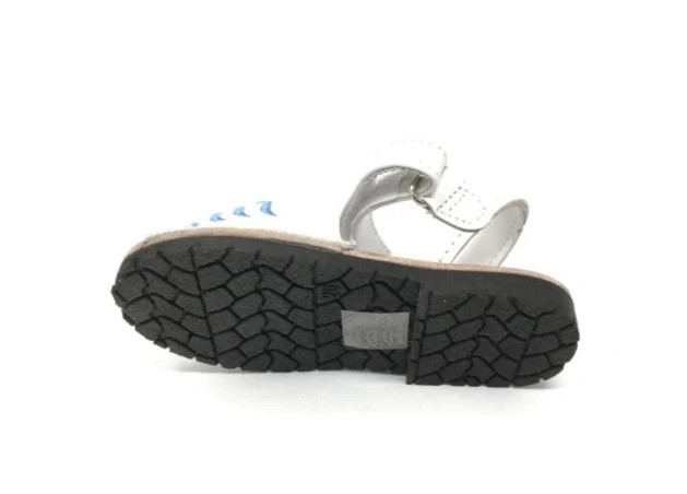 Sandalias piel menorquinas blancas con peces bordados Abarcas Talla 31 – Bubble Kids – taille 31 3
