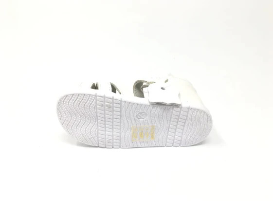 Sandalias blancas de piel para bebé niña con hebilla Talla 18 – Bubble Kids – taille 18 4