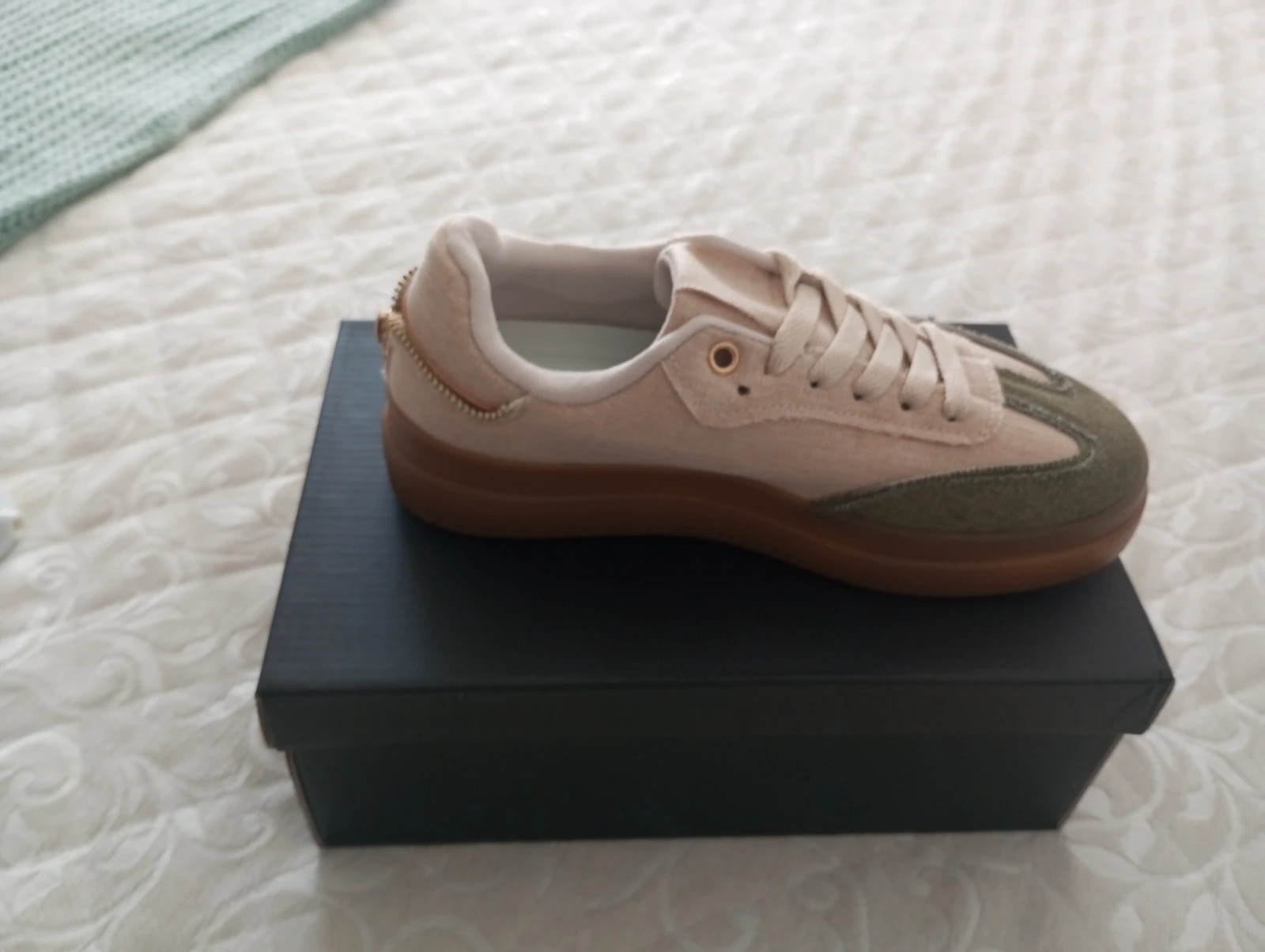 Zapatillas estilo retro lona beige/verde suela caramelo – nuevas – look vintage premium talla 36 – Beige – taille 36 4