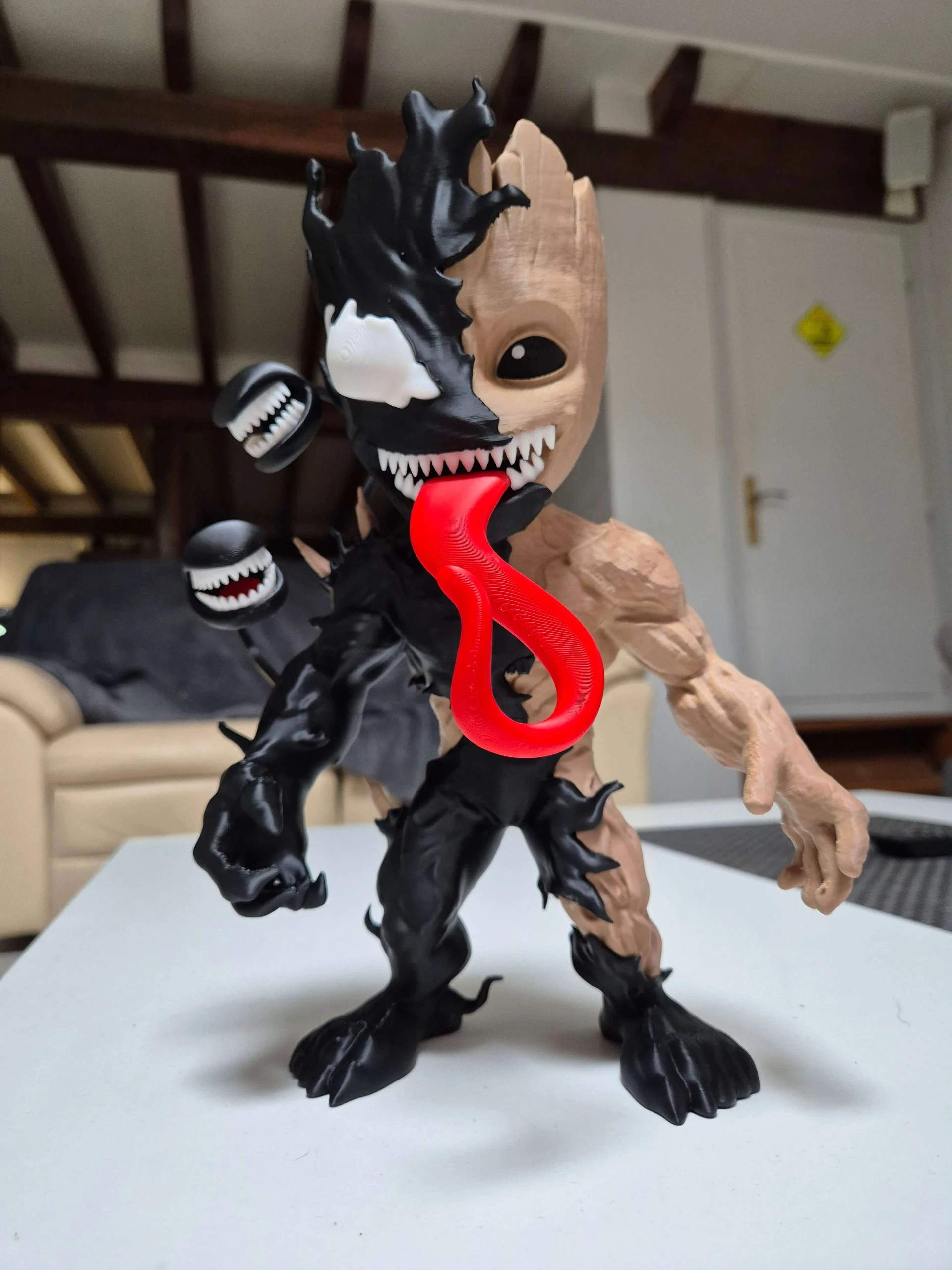Figurine Venom Groot imprimée en 3D – 28 cm – taille Taille unique