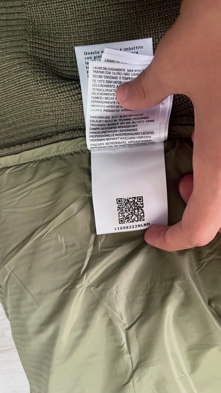 Cardigan moncler neuf avec étiquette taille M  – Moncler – taille M 7