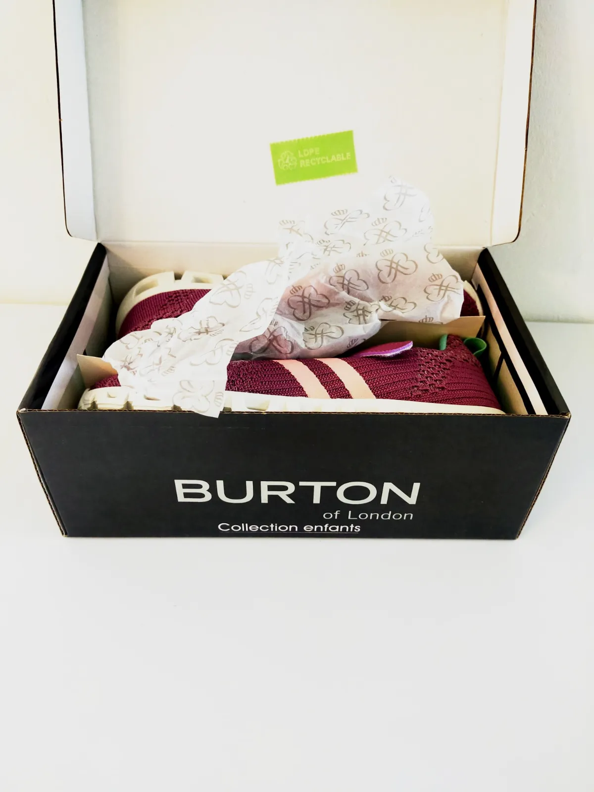 Sneakers Burton of London neuve taille 35 – Burton of London – taille EU 35 2