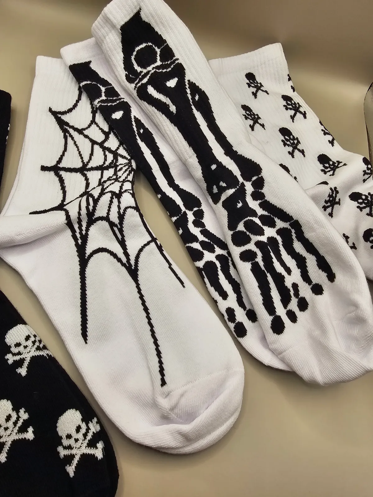 Men's Skull Spider theme Socks Set of 4 – No brand – taille Taille unique 3