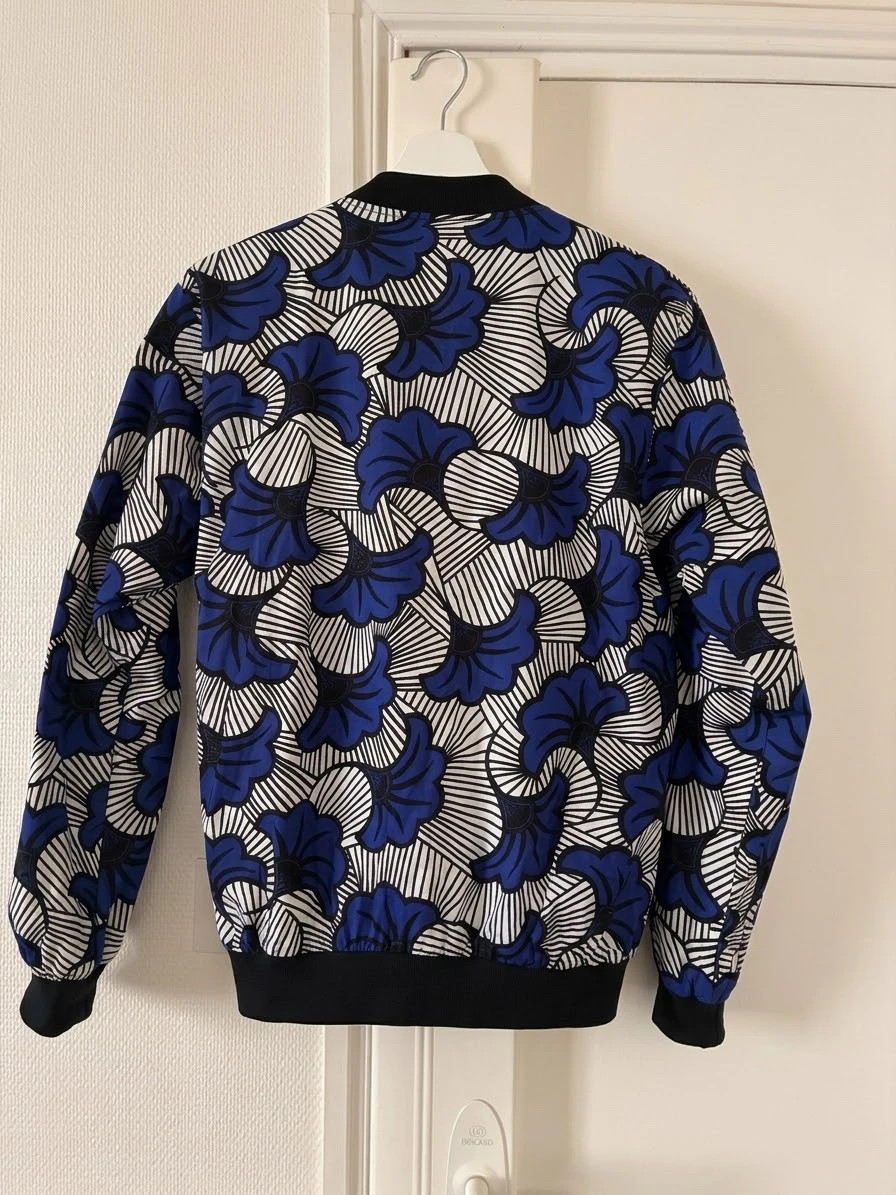 Veste style bomber réversible en wax motif fleurs de ginkgo taille M – Atelier – taille M / 38 / 10 2