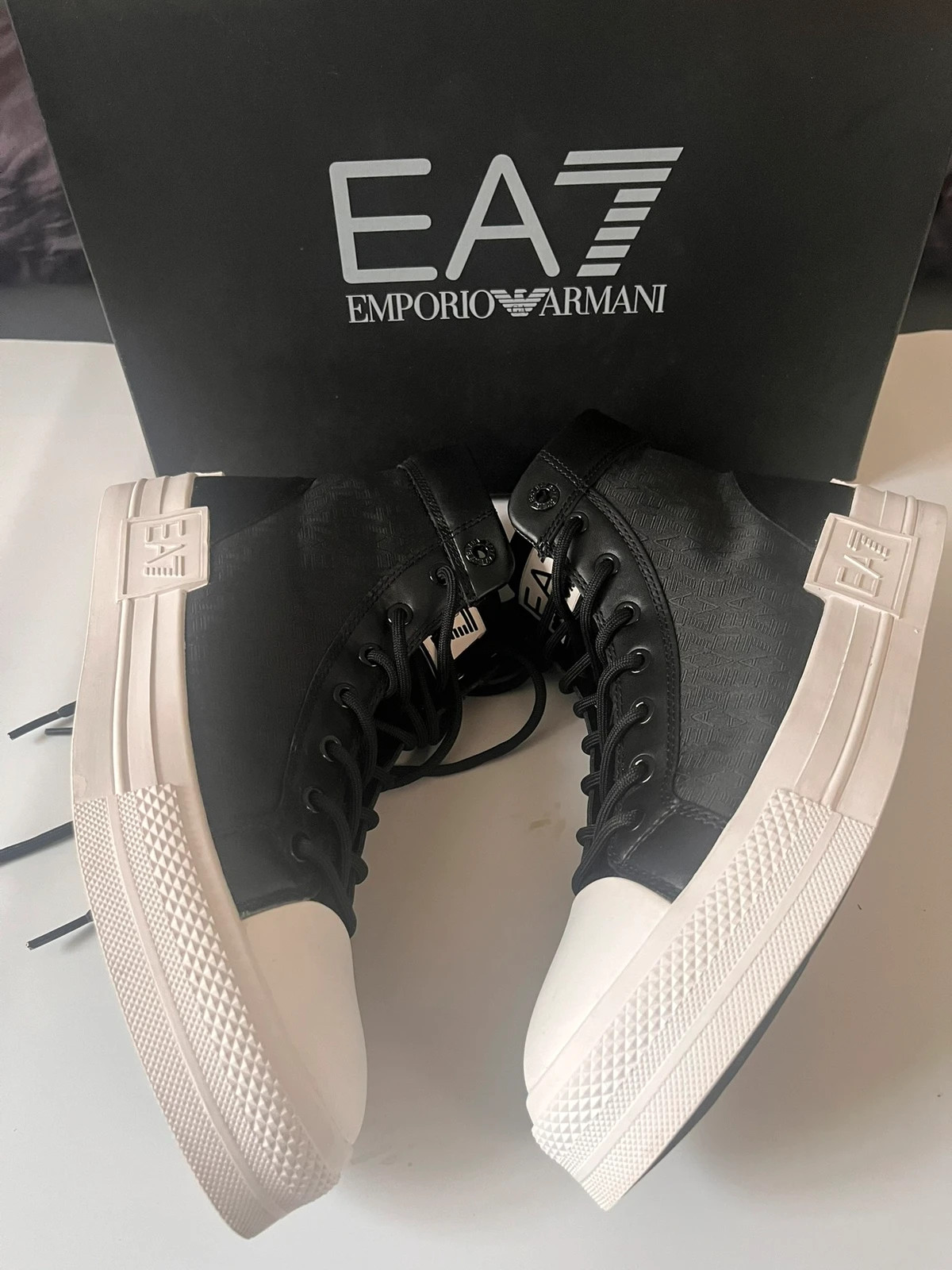 baskets montantes Emporio Armani noir et blanc taille (40) – Emporio Armani – taille 40 3