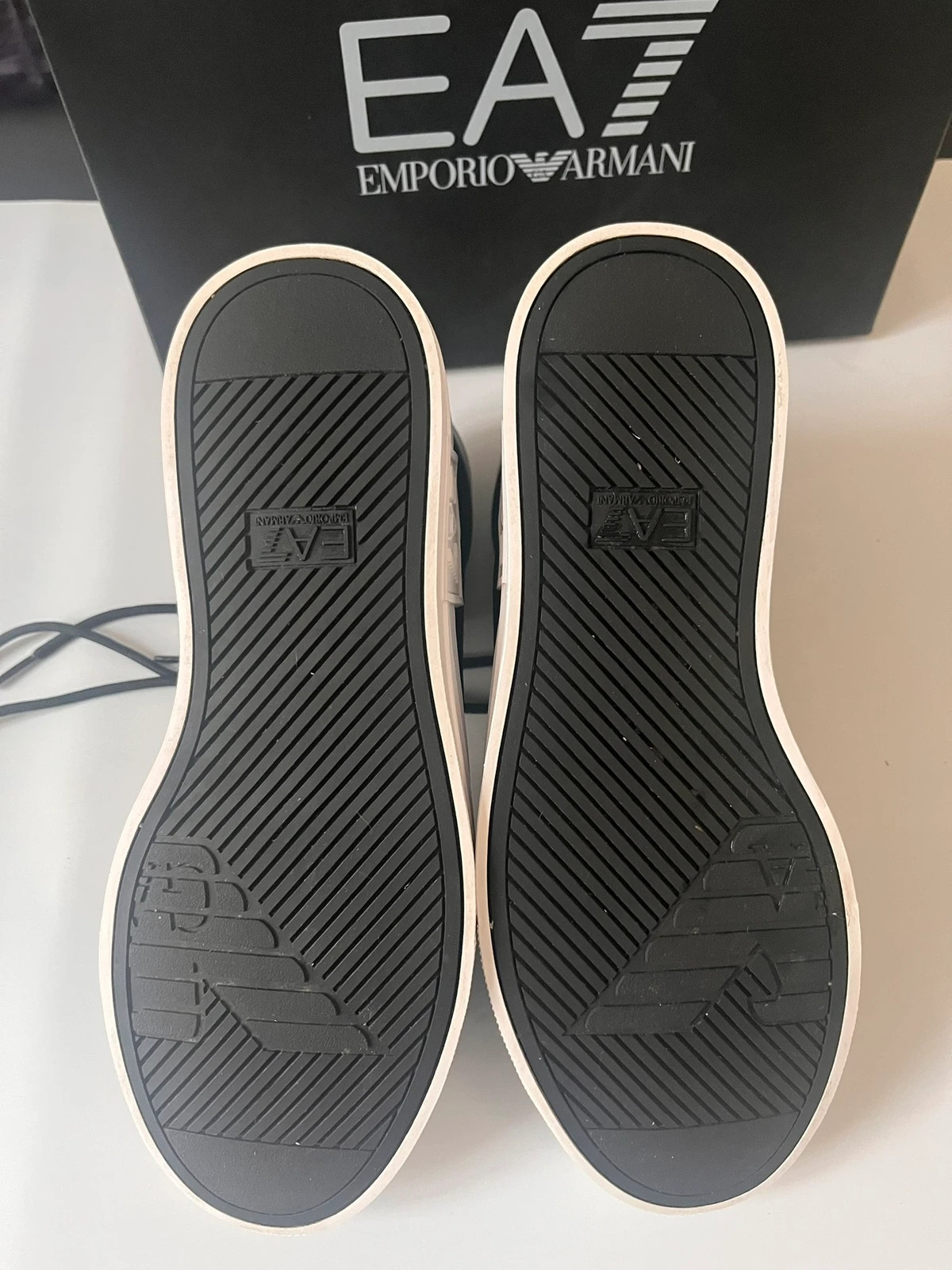 baskets montantes Emporio Armani noir et blanc taille (40) – Emporio Armani – taille 40 4