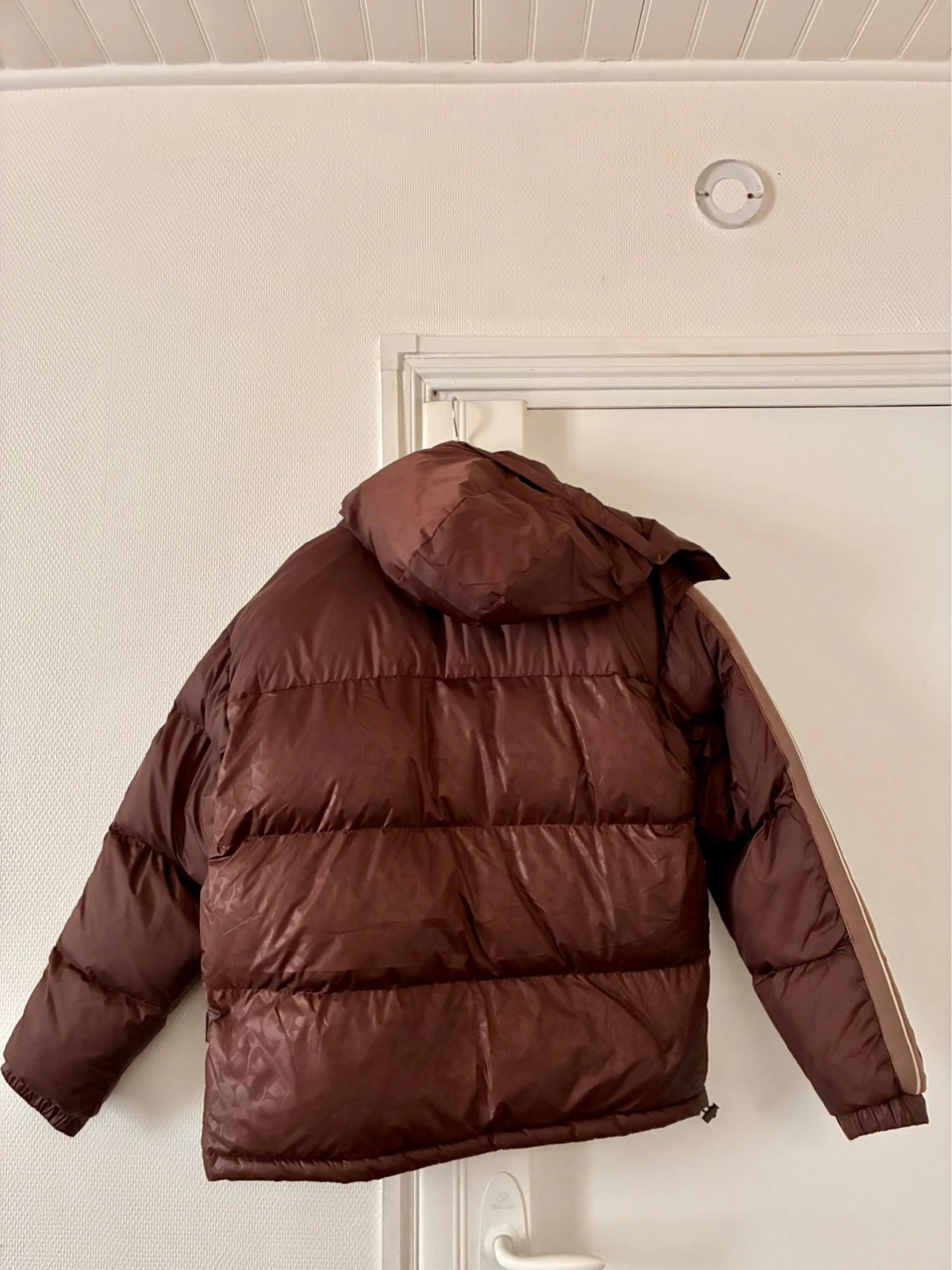 Doudoune Ellesse marron avec reflet taille M (authentique) – Ellesse – taille M / 38 / 10 2