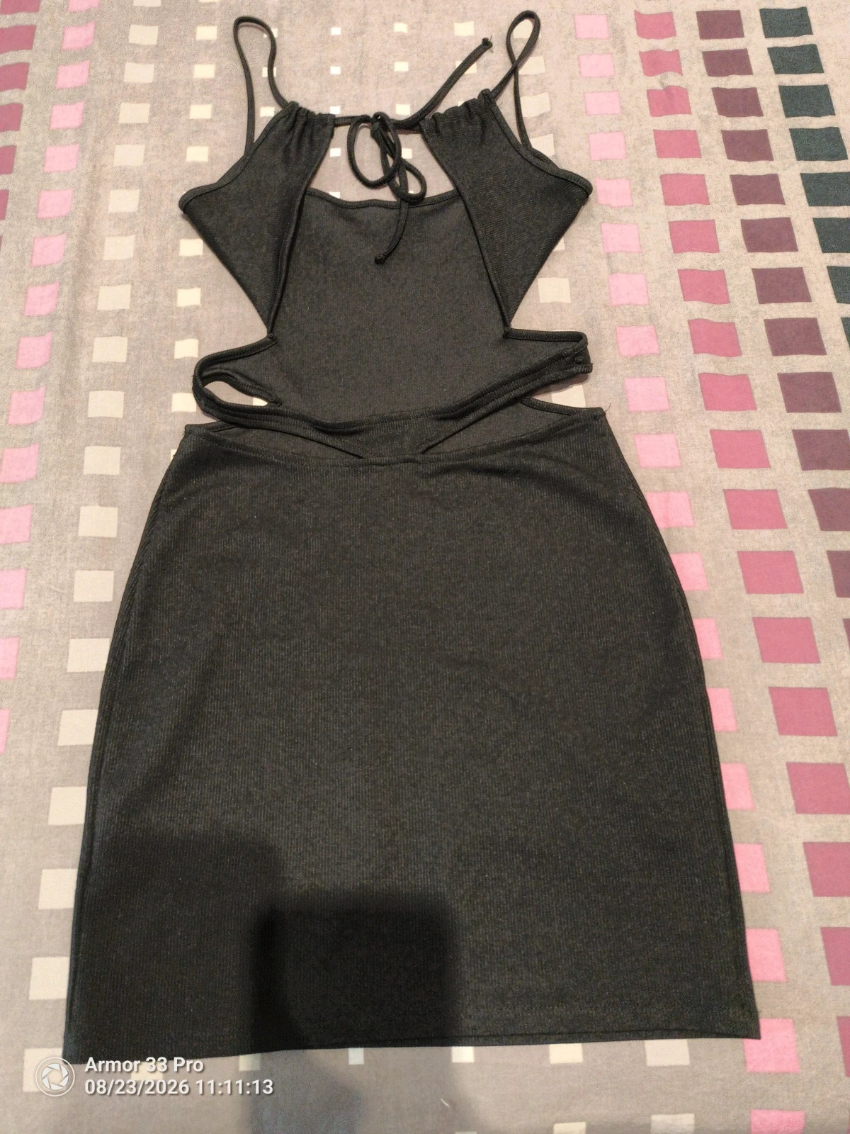 Black Ribbed Cut-Out Mini Dress – Bershka – Size M – Bershka – taille M / 38 / 10 3