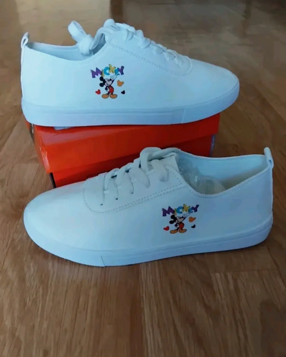 Basket neuf femme 38 – Laboutiquefashion – taille EU 38 9