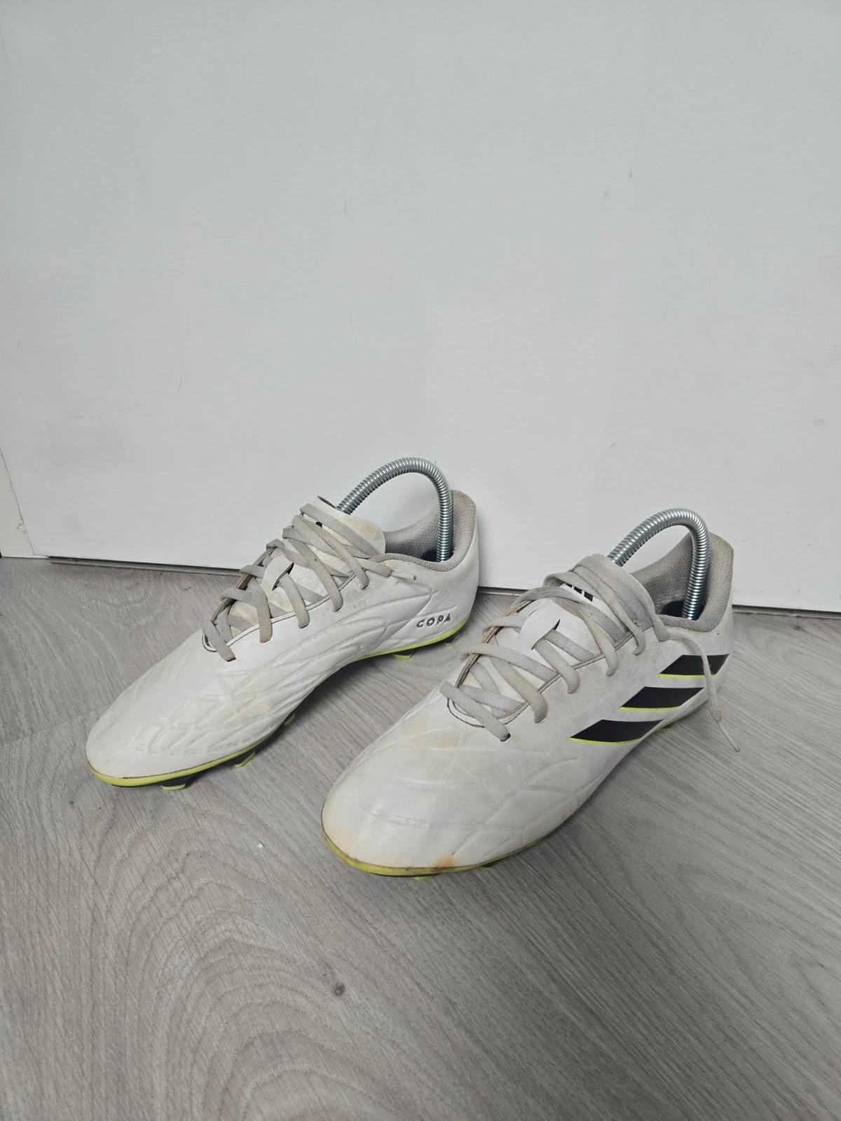 Crampons Adidas Copa 38.5 blanc jaune foot moulés – adidas – taille 38 3