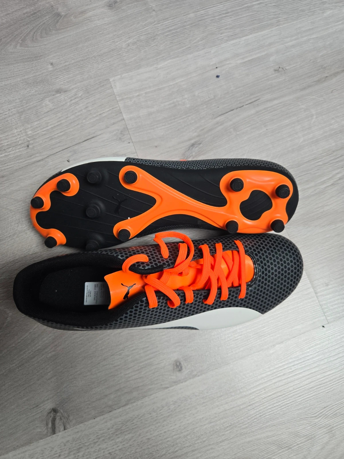 Crampons de football Puma Spirit FG Taille 42 Neufs avec boîte – Puma – taille 42 3