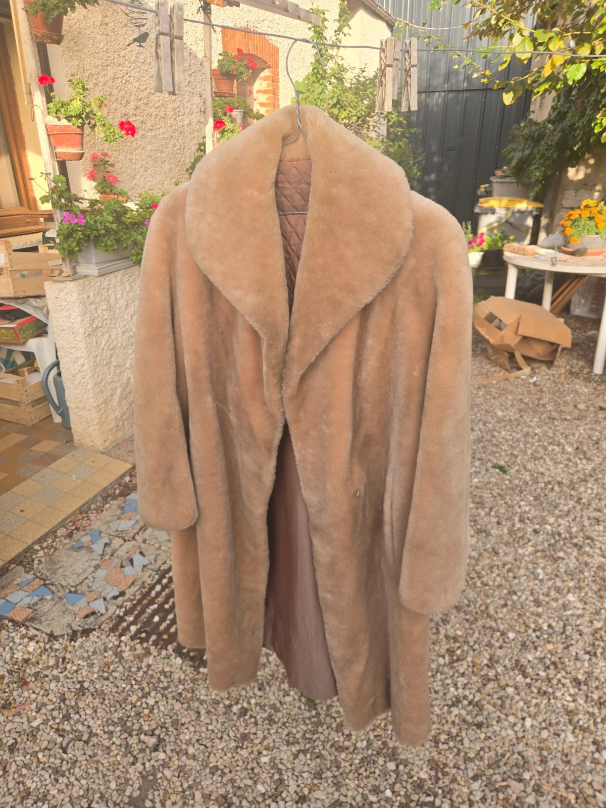 Manteau vintage Superliperil Made in France peau lainée beige rétro