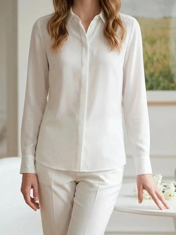 Chemise American Vintage Nacre M – Neuve avec Étiquette, Rare