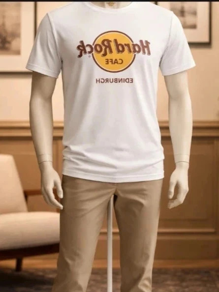T-shirt Vintage Hard Rock Café Blanc – Logo Iconique Rare – Unisexe Y2K Streetwear 90s 🔥