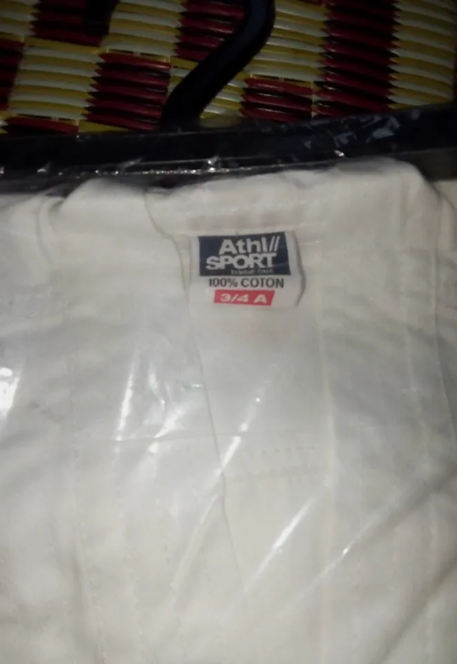 Kimono de judo – Athl sport – taille 6 ans 4