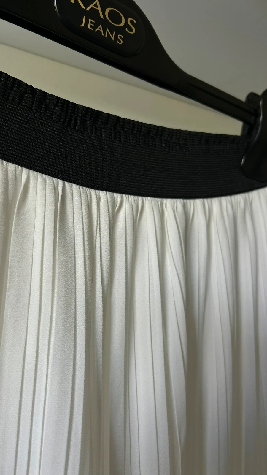 Pantalón plisado blanco Stradivarius – Stradivarius – taille L / 40 / 12 4