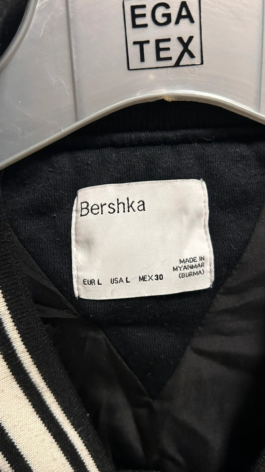 Cazadora beisbolera de Bershka – Bershka – taille L 5