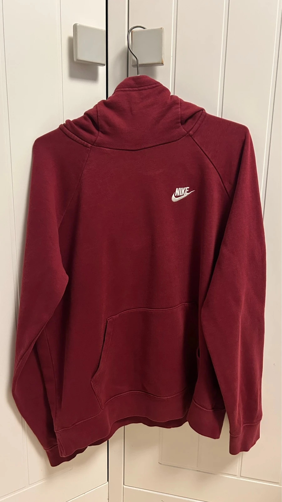 Sudadera Nike granate