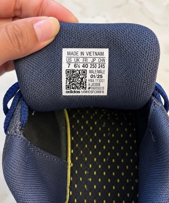 Adidas Men’s Sneakers Navy Blue/Grey – Size 7 – adidas – taille 7 2