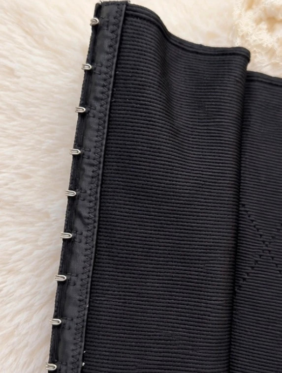 Black Waist Trainer / Shapewear – taille M / US 8-10 4