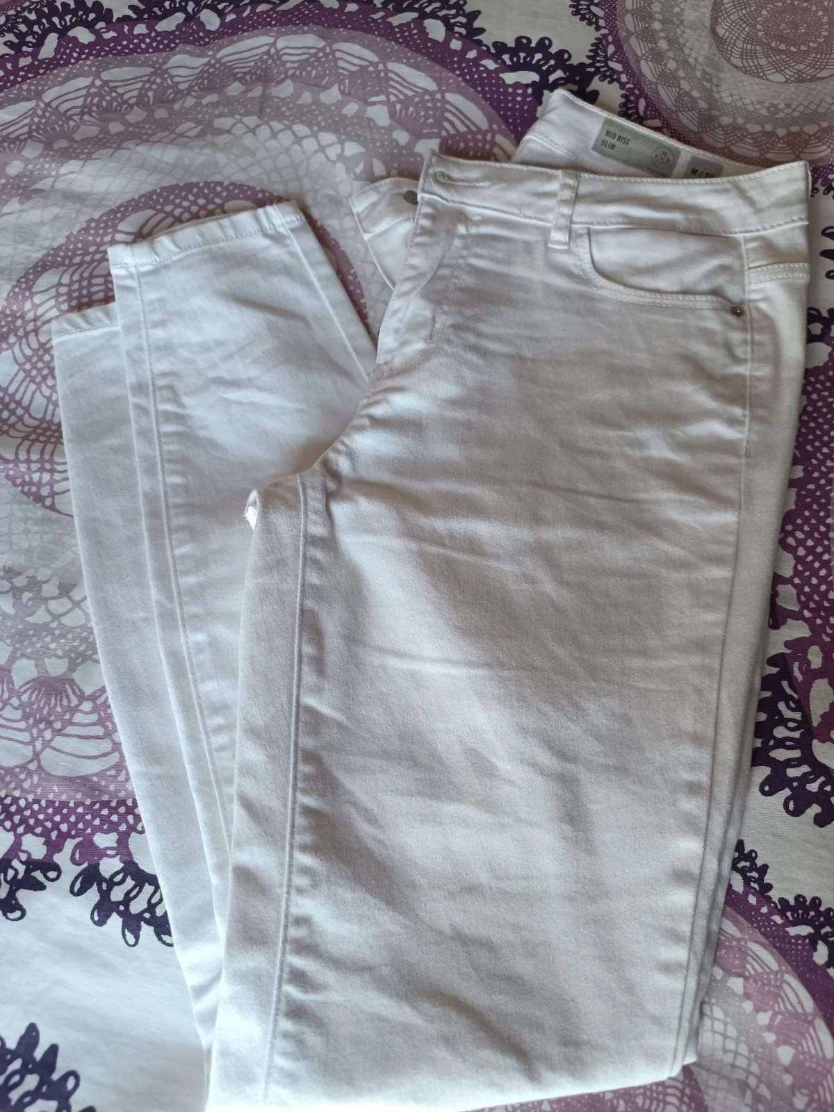 Pantalón pitillo blanco de mujer talla M