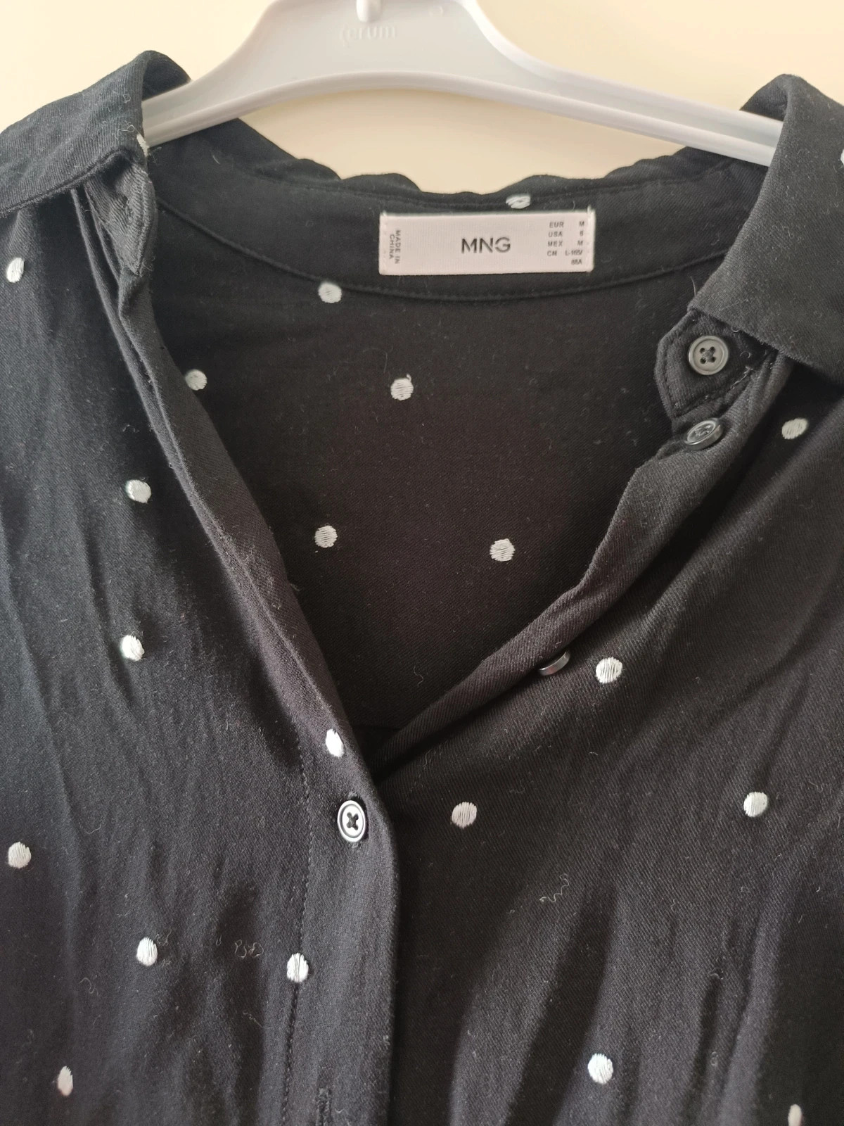Camisa de mujer negra Mango Talla M – MNG – taille M / 38 / 10 4