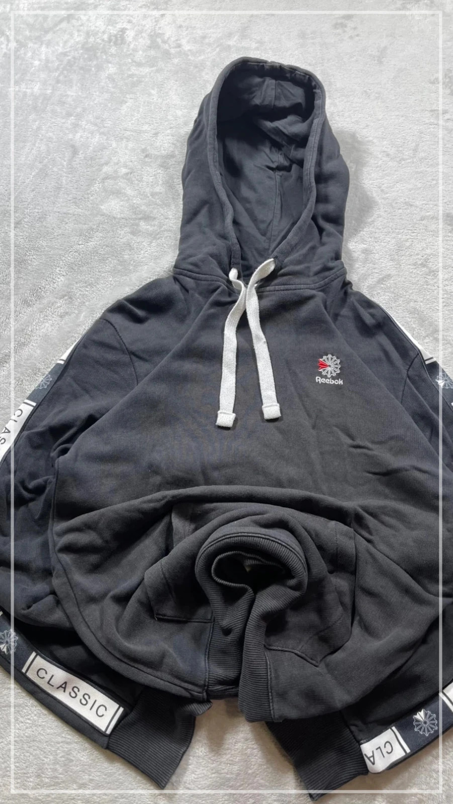 Reebok Black Hoodie Classic Logo Tape 00s Size S – Reebok – taille S 3