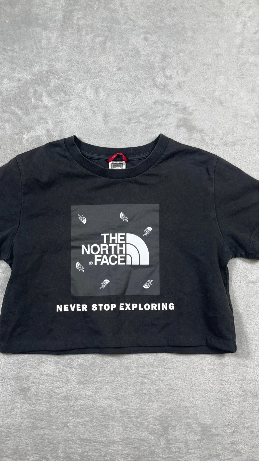 The North Face Crop Top Black Logo Box Graphic Streetwear Junior – The North Face – taille L 3