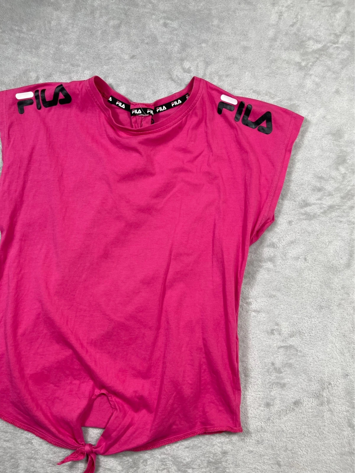 Fila T-Shirt Pink Logo Brand Tape Short Sleeve Sport Casual 00s – FILA – taille L / 40 / 12 3