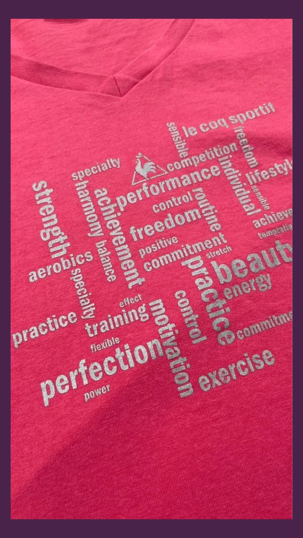 Le Coq Sportif T-Shirt Woman Pink V-Neck Graphic Print Size L Casual Sporty Short Sleeve Tee – Le Coq Sportif – taille L / 40 / 12 3