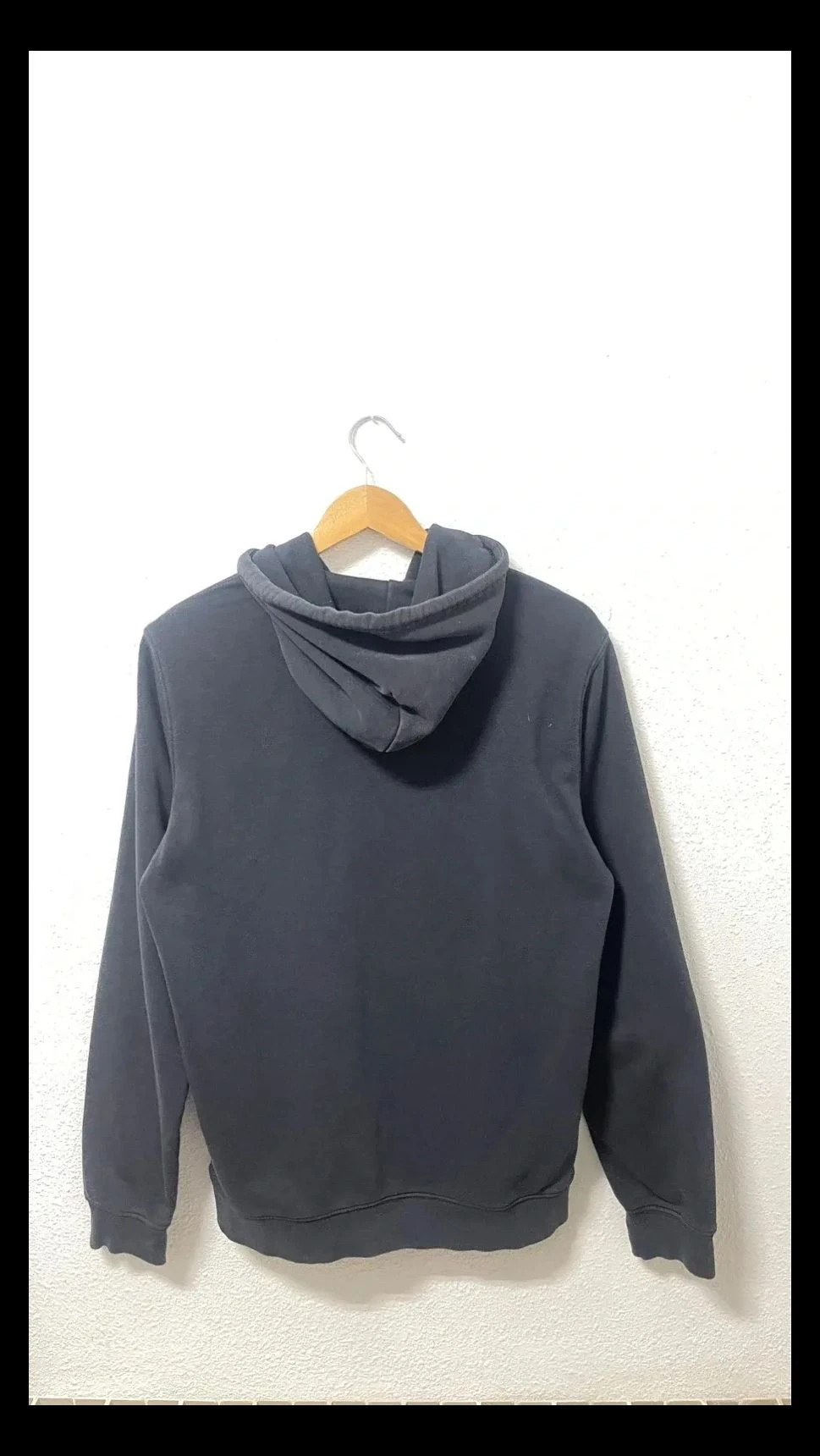 Sudadera Champion Negra Capucha Logo Blanco Estilo Urbano Talla M – Champion – taille M 4