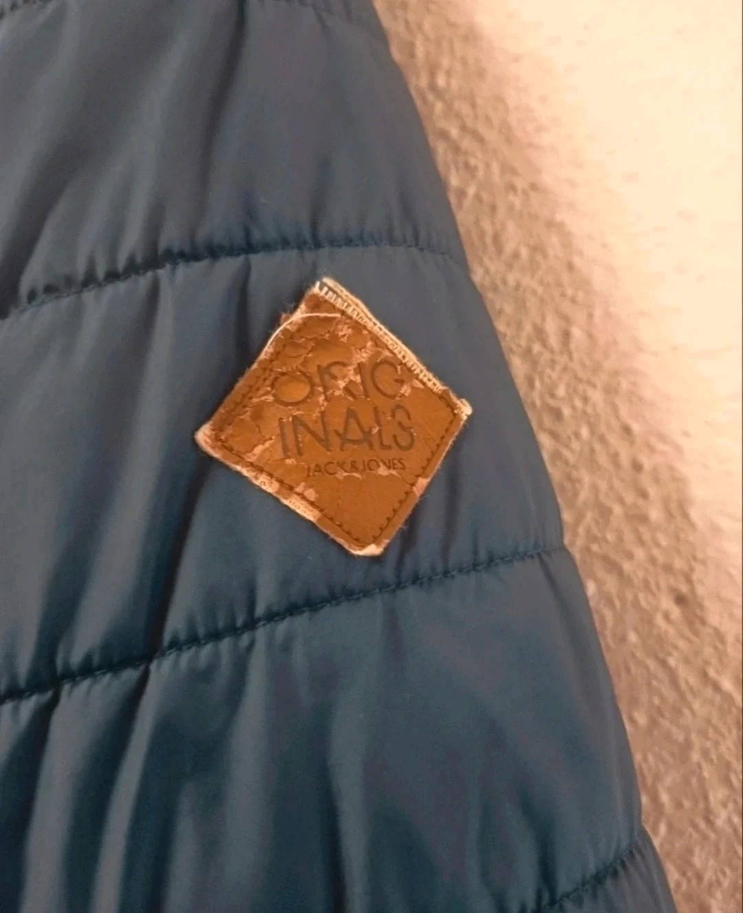 Chaqueta acolchada de hombre de Jack & Jones. Talla L. Buen estado – Jack & Jones – taille L 4