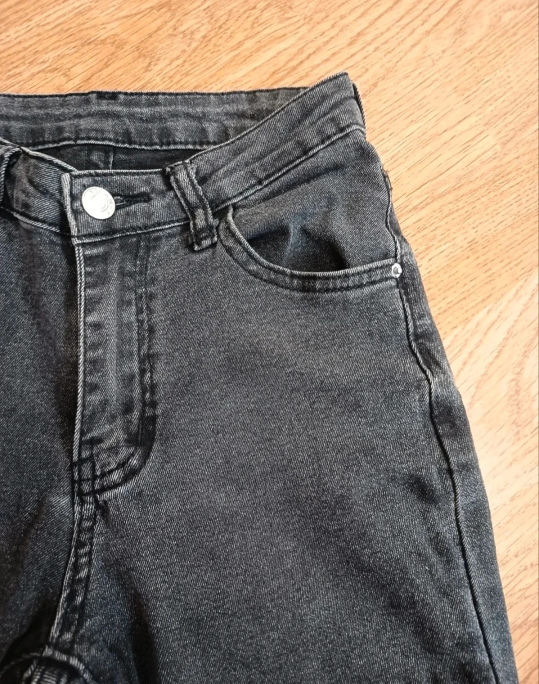 Pantalón vaquero elástico acampanado de mujer. De Shein. Talla XXS – Shein – taille XXS / 32 / 4 2