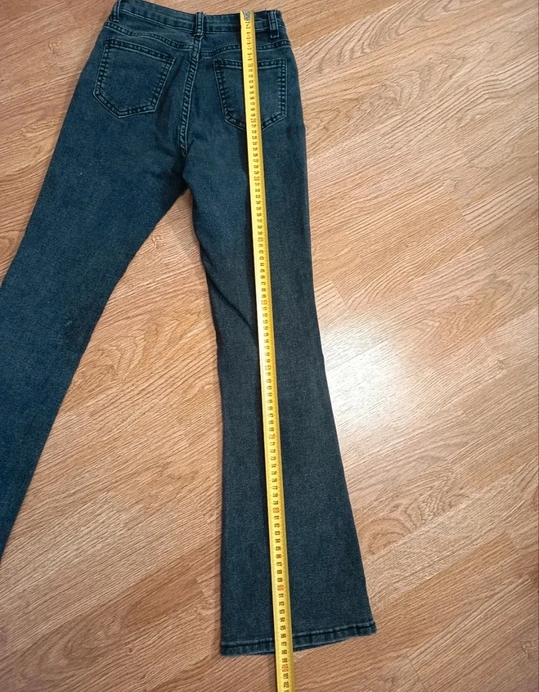 Pantalón vaquero elástico acampanado de mujer. De Shein. Talla XXS – Shein – taille XXS / 32 / 4 5