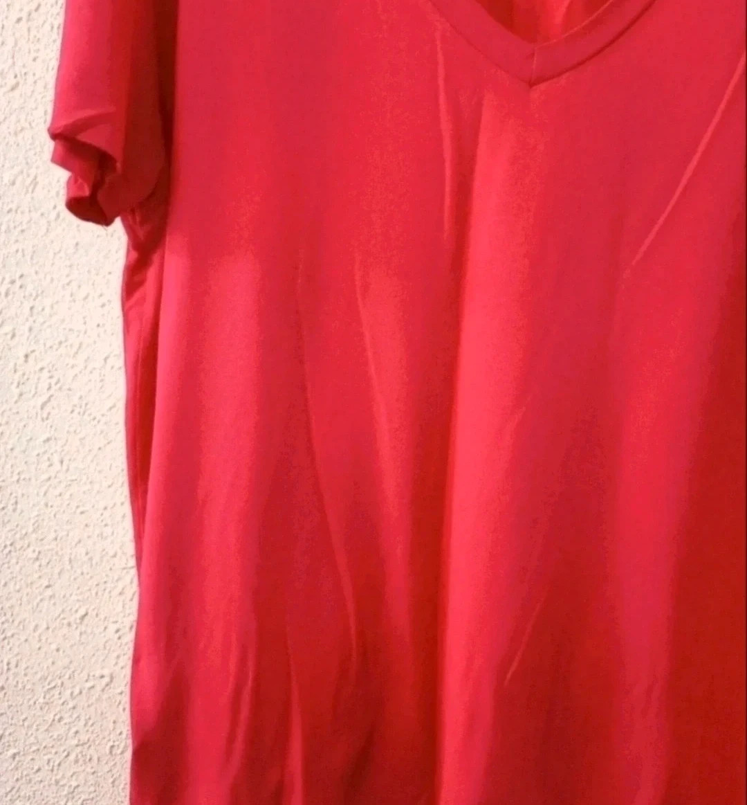 Preciosa camiseta de mujer manga corta de Mango. Talla M. Perfecto estado – Mango – taille M / 38 / 10 4
