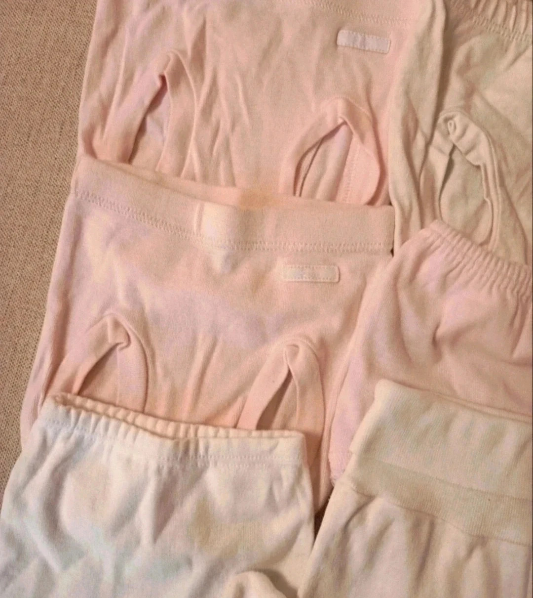 Lote de varias prendas de bebé. Braguitas, body y pantalón. – TEX – taille 1-3 mois / 56 cm 4