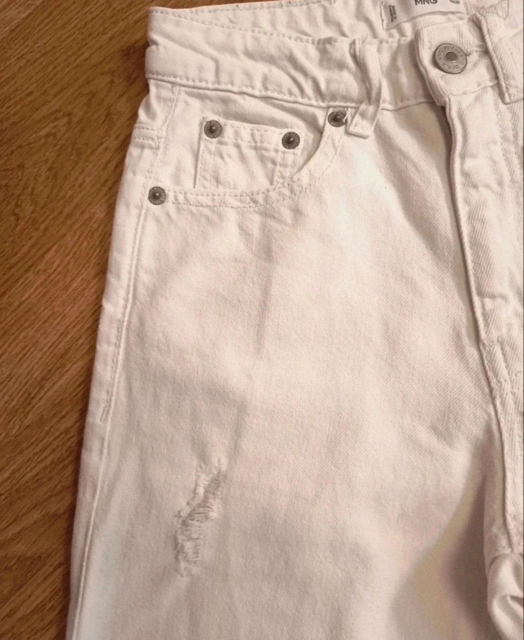 Vaquero blanco de mujer roto de Mango. Talla S. – Mango – taille S / 36 / 8 3