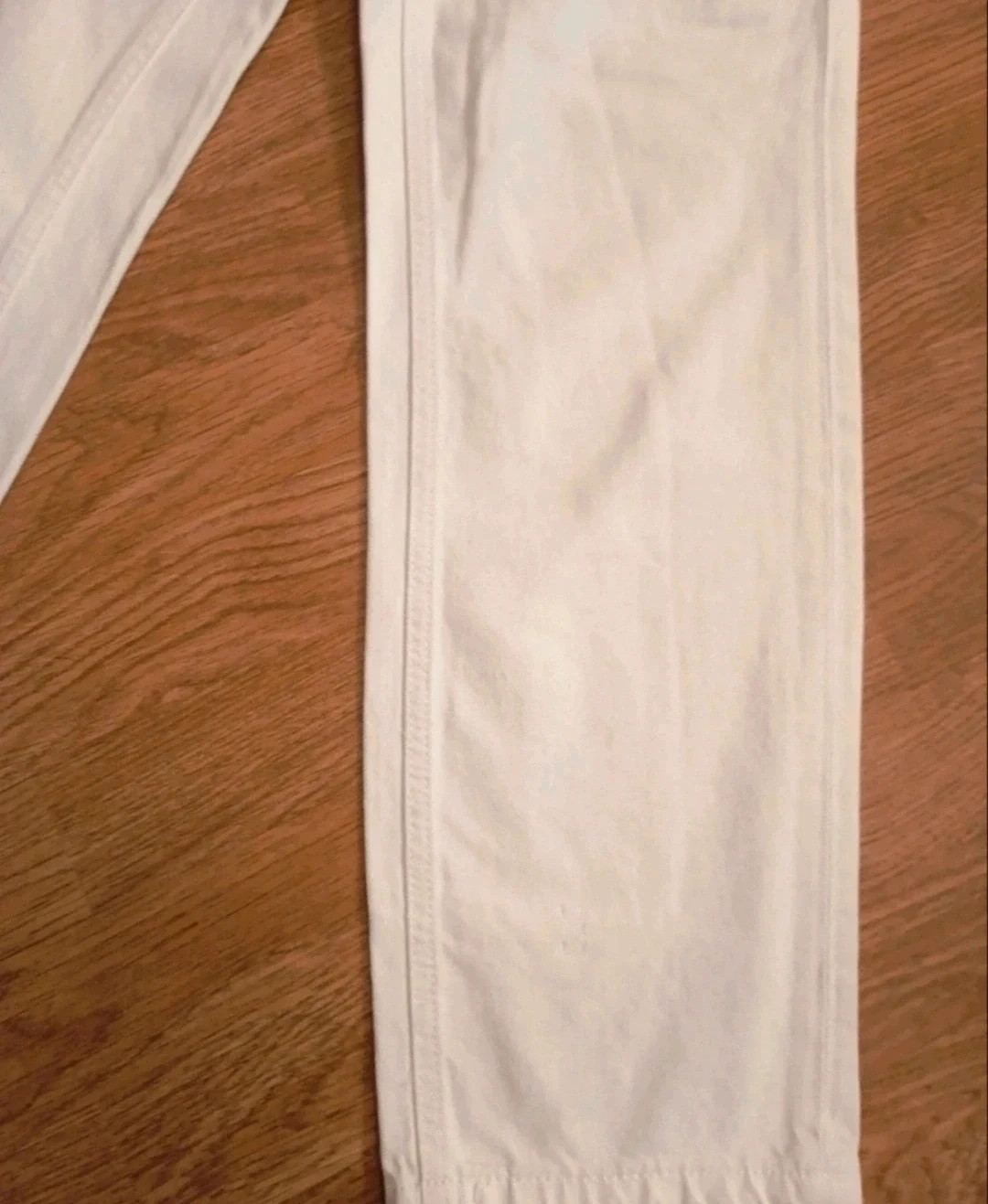 Vaquero blanco de mujer roto de Mango. Talla S. – Mango – taille S / 36 / 8 5