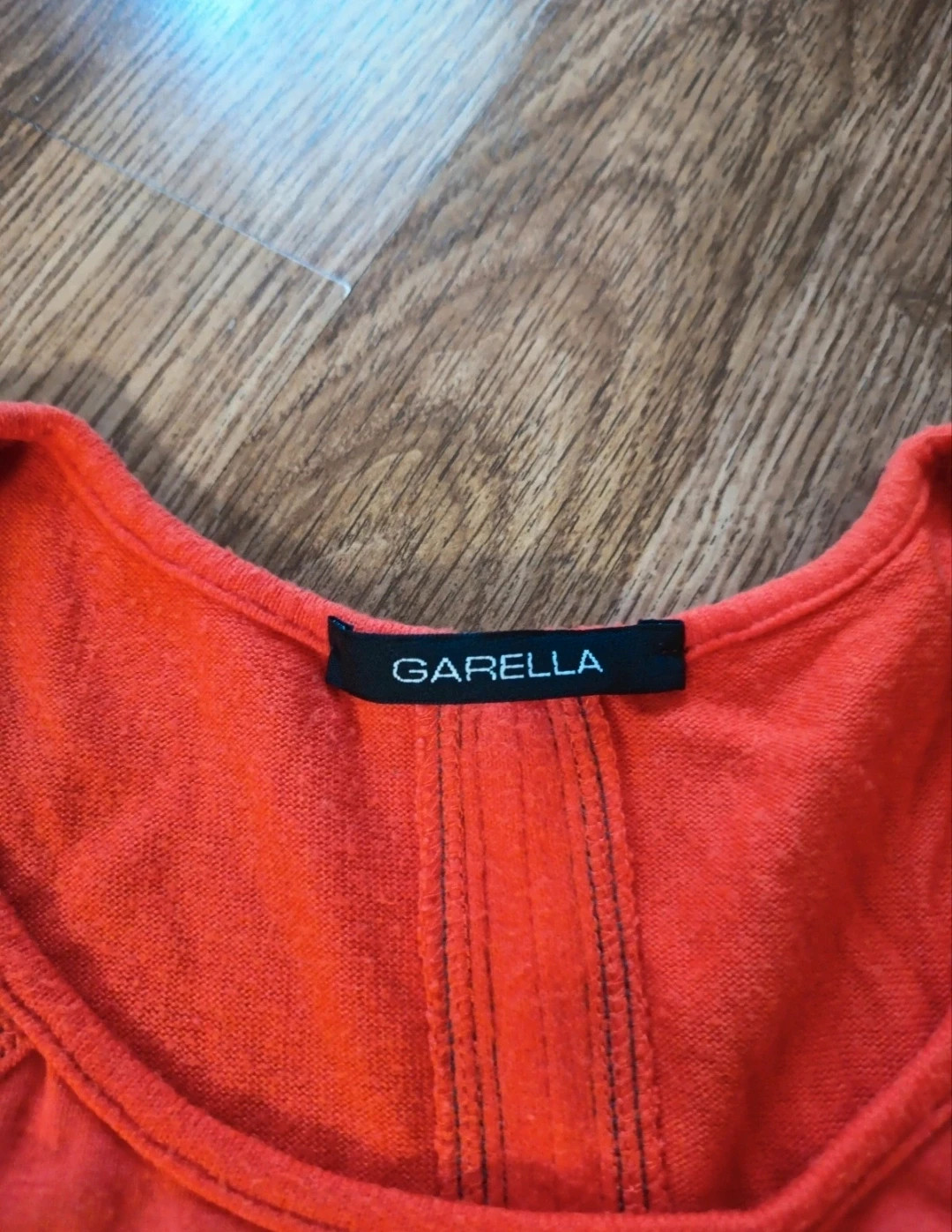 Camiseta manga larga de mujer con bordado de Garella. Talla m – Garella – taille M / 38 / 10 5