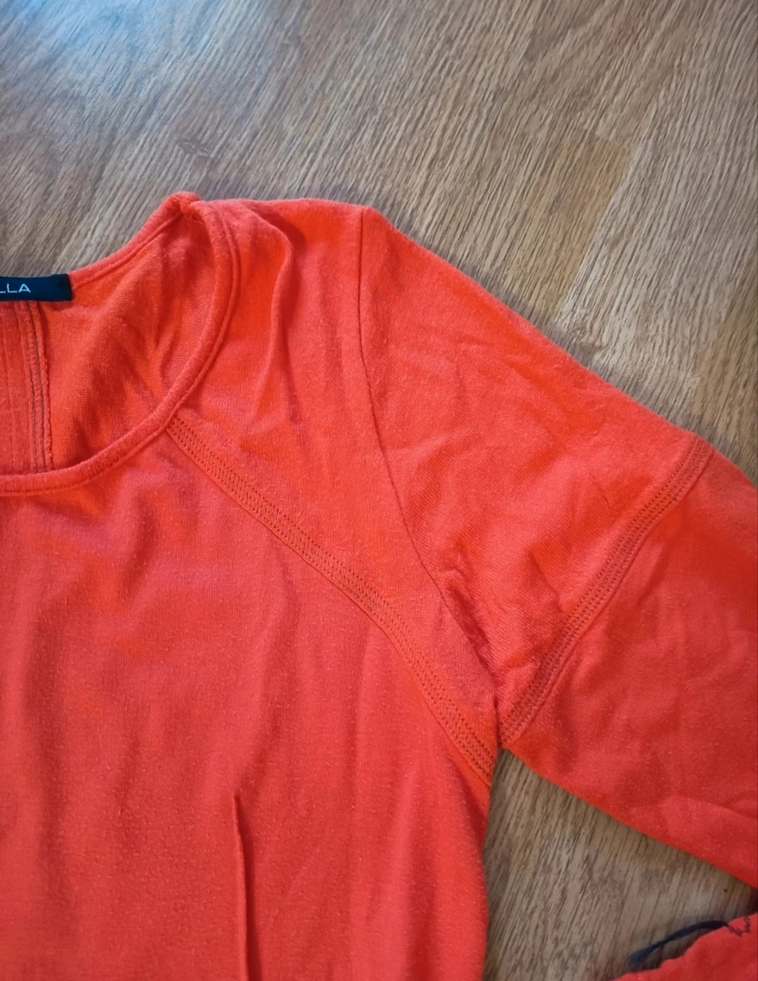 Camiseta manga larga de mujer con bordado de Garella. Talla m – Garella – taille M / 38 / 10 2