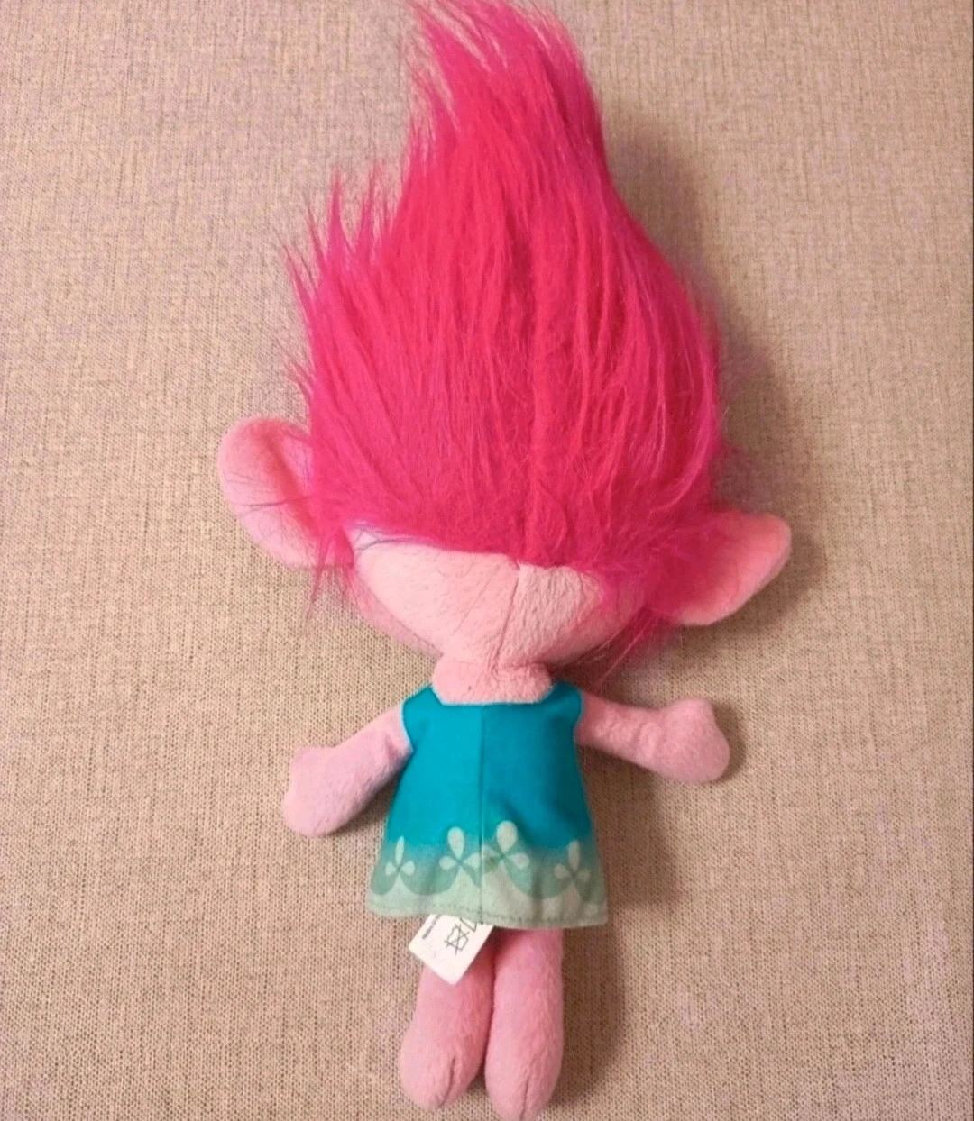 Peluche que canta de Poppy de Trolls – Dreamworks – taille 3 ans / 98 cm 3