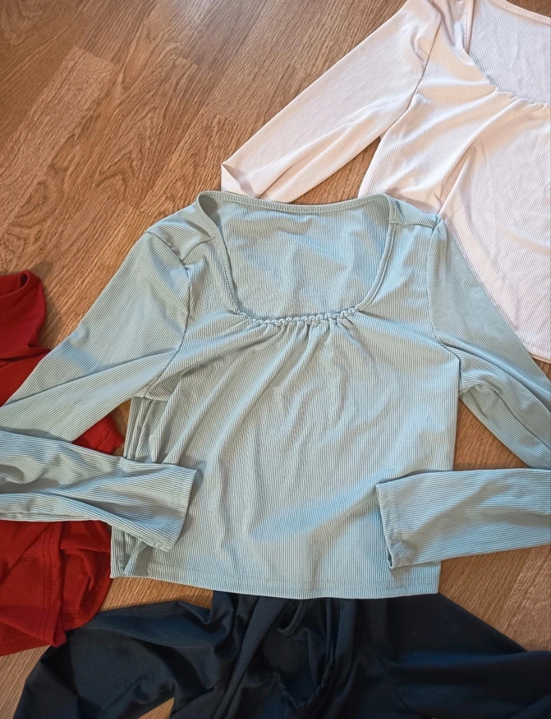 Lote de cuatro tops de mujer. Manga larga. Talla L. Shein. Sin estrenar – Shein – taille L / 40 / 12 5