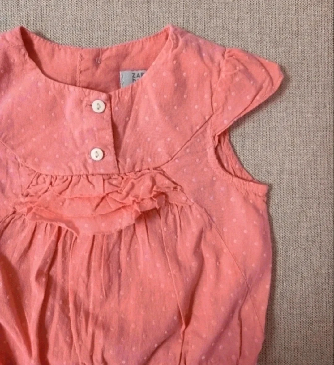 Precioso mono de niña bebé de Zara. Talla 12-18 meses. – Zara Baby – taille 12-18 mois / 80 cm 2
