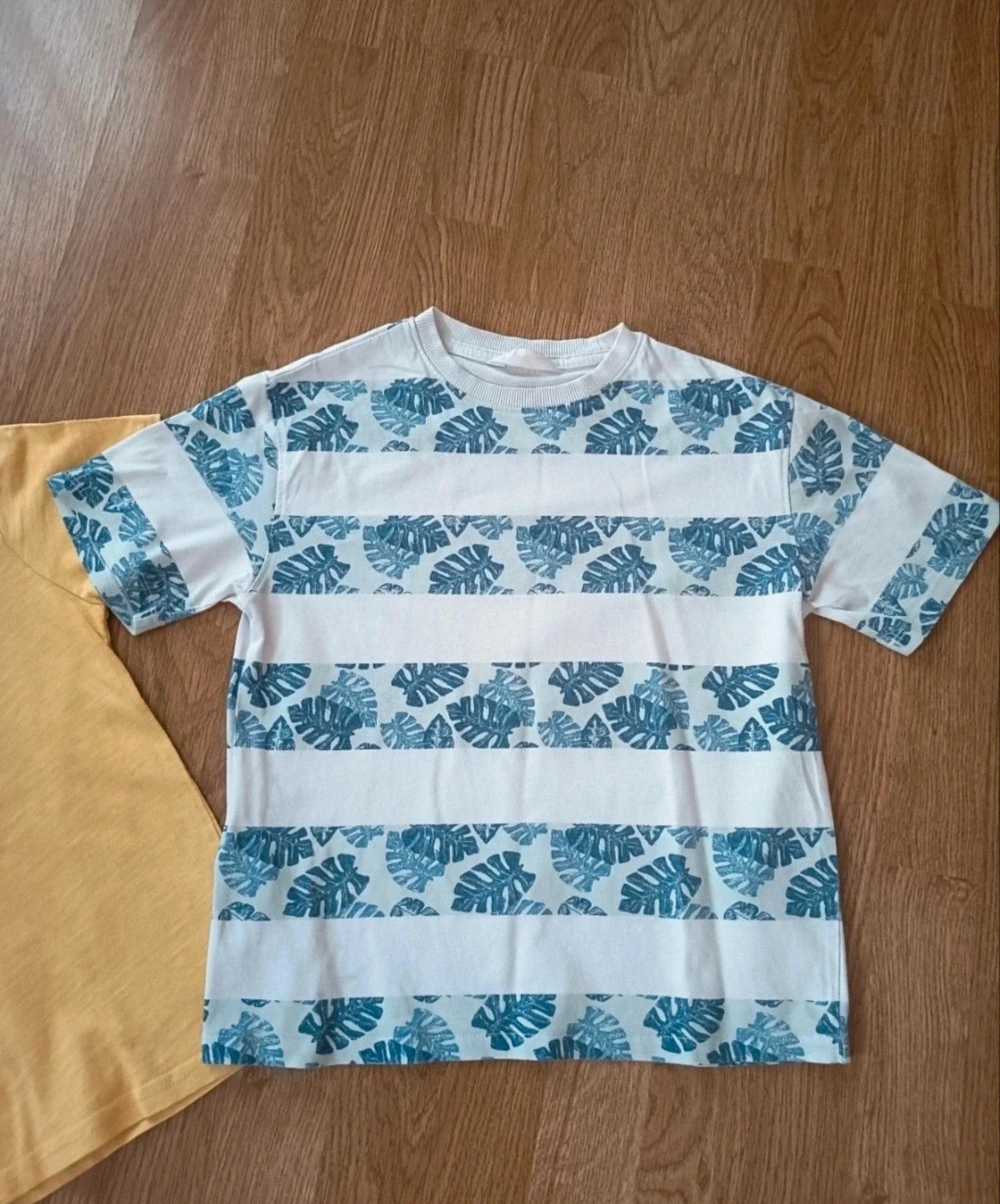 Lote de dos camisetas de niño. Talla 8 años. Mango – Mango – taille 8 ans / 128 cm 2