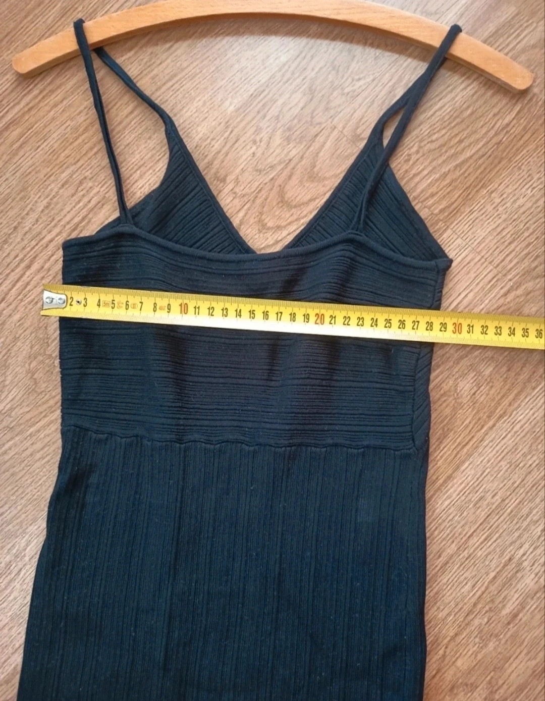 Precioso vestido negro de mujer en muy buen estado. Talla M. Bershka – Bershka – taille M / 38 / 10 5