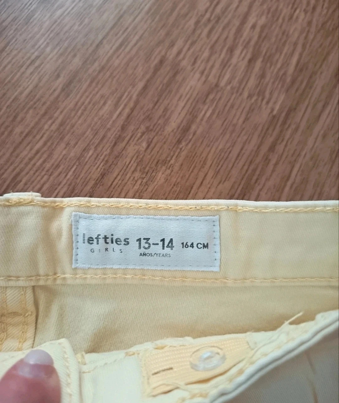 Short vaquero de niña de Lefties. Talla 13-14 años – Lefties – taille 14 ans / 164 cm 4